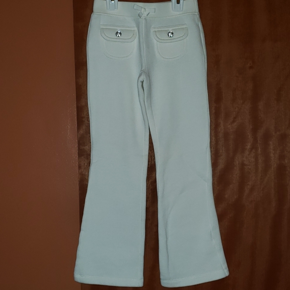 🆕️w/o tags Winter White Fleece Pants
